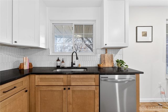 345 Valleyview Drive, Troy, OH 45373