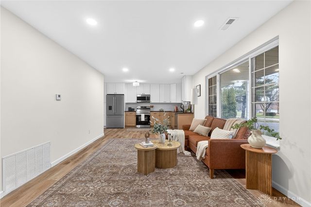 345 Valleyview Drive, Troy, OH 45373