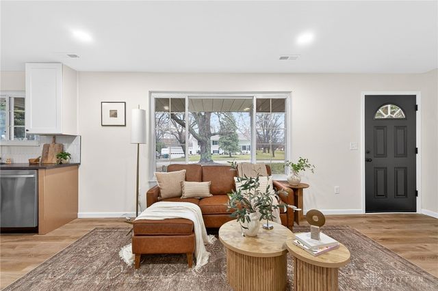 345 Valleyview Drive, Troy, OH 45373