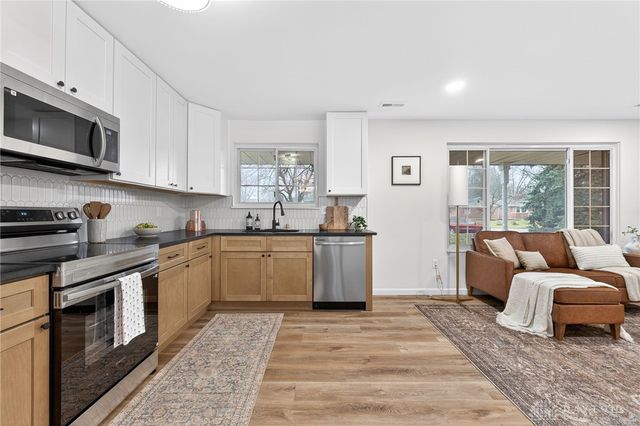 345 Valleyview Drive, Troy, OH 45373