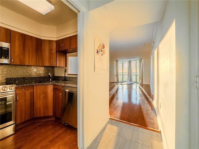 2870 Pharr Court South NW 2809, Atlanta, GA 30305