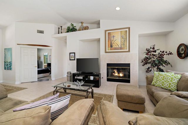 45809 Meadow Lake Drive, Indio, CA 92201
