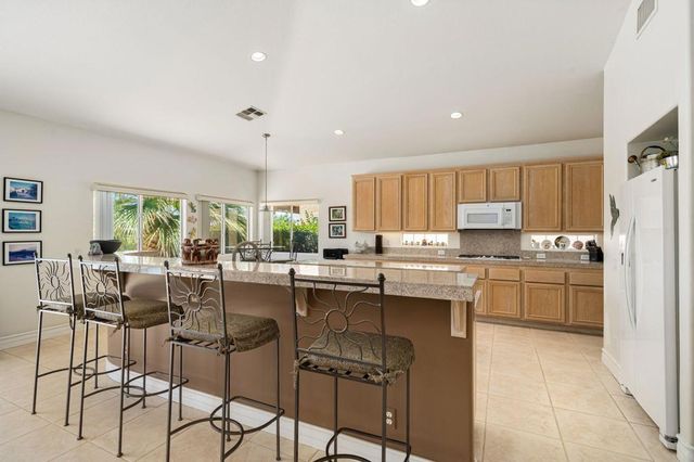 45809 Meadow Lake Drive, Indio, CA 92201