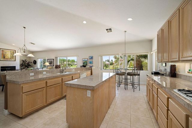 45809 Meadow Lake Drive, Indio, CA 92201