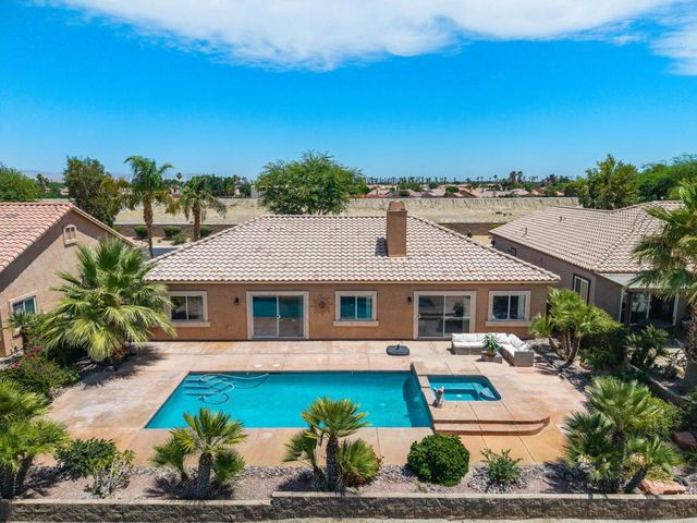 45809 Meadow Lake Drive, Indio, CA 92201