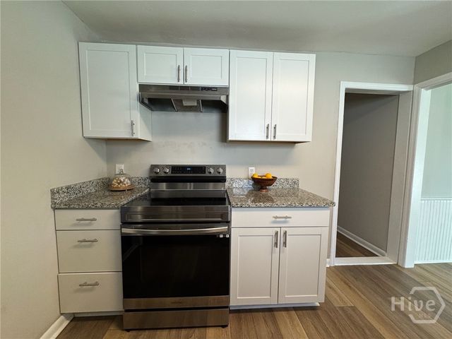 2052 E 42nd Street, Savannah, GA 31404