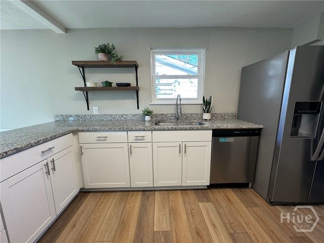 2052 E 42nd Street, Savannah, GA 31404