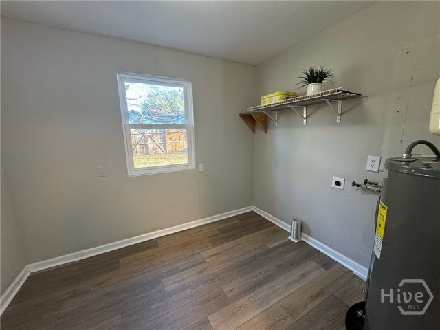 2052 E 42nd Street, Savannah, GA 31404