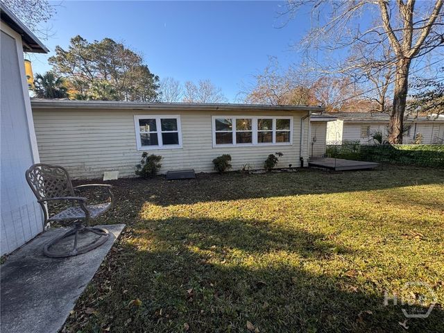 2052 E 42nd Street, Savannah, GA 31404