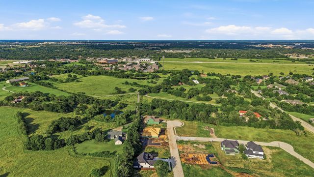 1912 Heritage Knoll Drive, Sherman, TX 75092