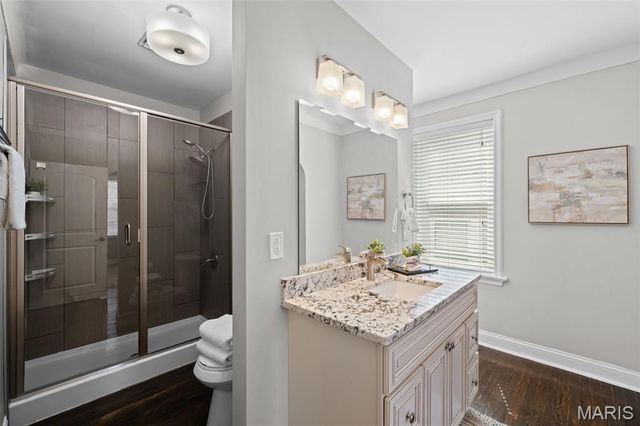 5444 Tholozan Avenue, St Louis, MO 63109