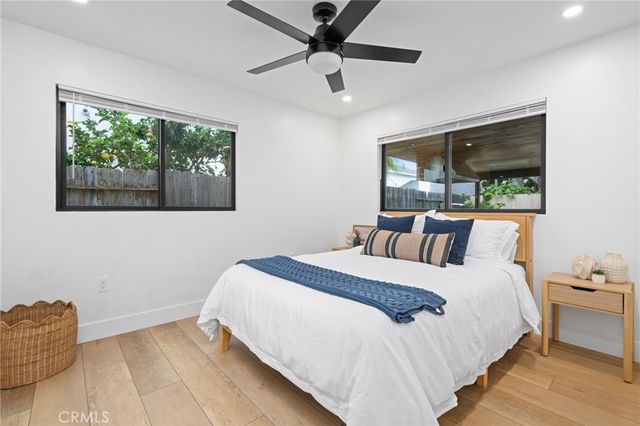 2732 Lorenzo, Costa Mesa, CA 92626
