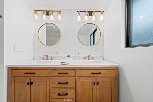 2732 Lorenzo, Costa Mesa, CA 92626