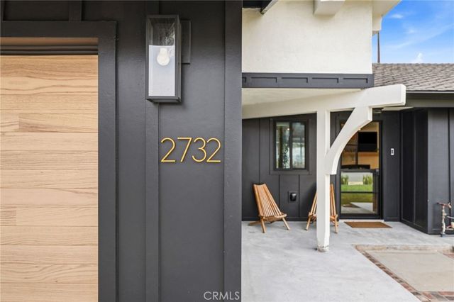 2732 Lorenzo, Costa Mesa, CA 92626