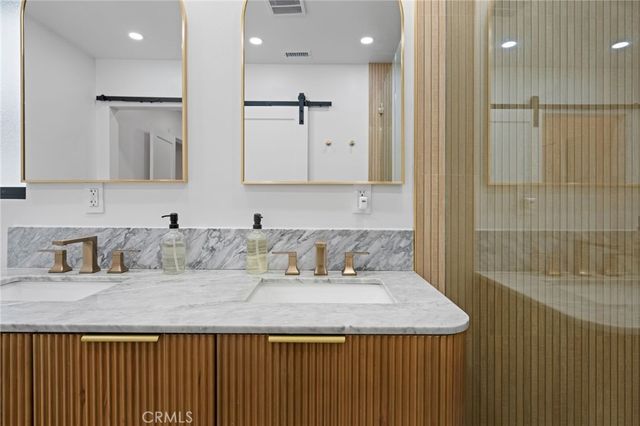 2732 Lorenzo, Costa Mesa, CA 92626