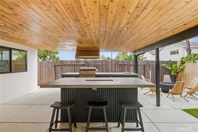 2732 Lorenzo, Costa Mesa, CA 92626