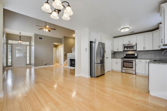 3408 Flowstone LN, Round Rock, TX 78681