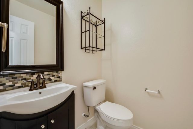 3408 Flowstone LN, Round Rock, TX 78681