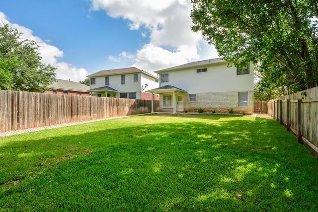 3408 Flowstone LN, Round Rock, TX 78681
