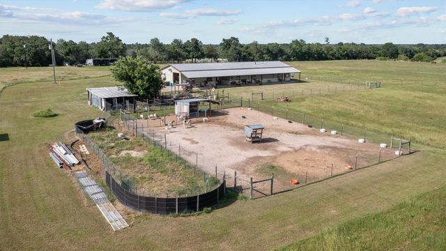 2199 Fm 2915, Lovelady, TX 75851