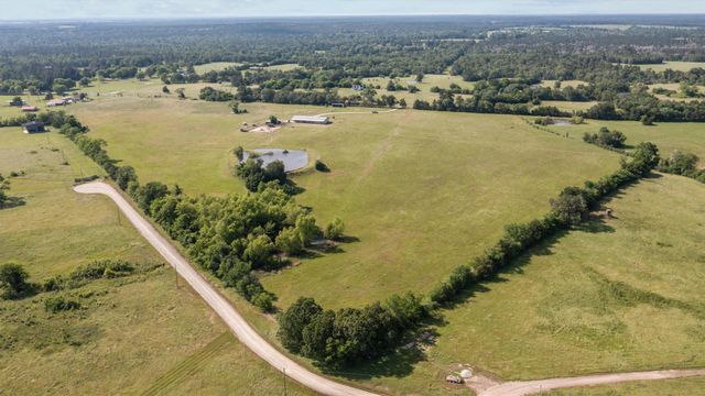 2199 Fm 2915, Lovelady, TX 75851