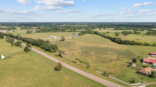 2199 Fm 2915, Lovelady, TX 75851