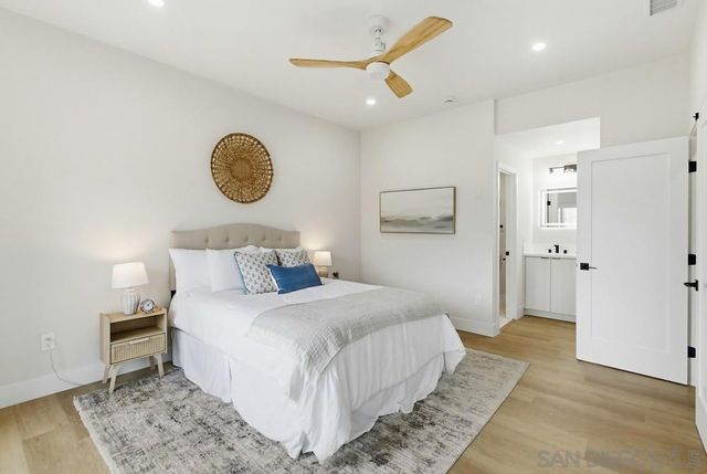 4020 La Jolla Village, La Jolla, CA 92037