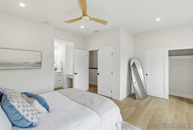 4020 La Jolla Village, La Jolla, CA 92037