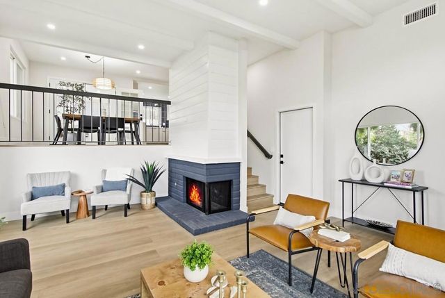 4020 La Jolla Village, La Jolla, CA 92037