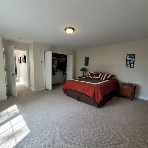 130 Spring St 202, Mansfield, MA 02048