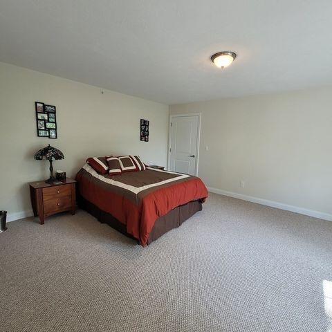130 Spring St 202, Mansfield, MA 02048