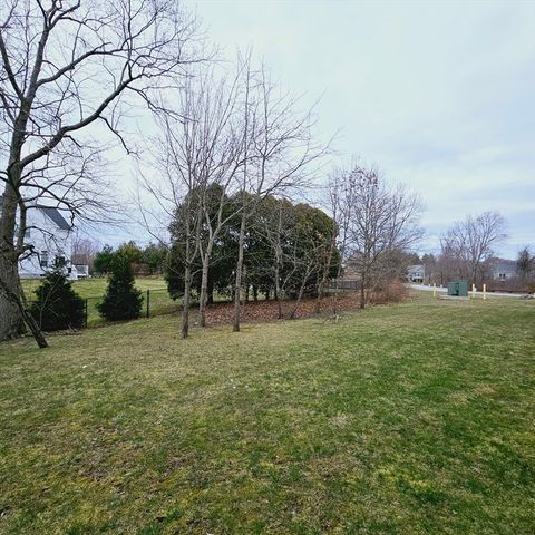 130 Spring St 202, Mansfield, MA 02048