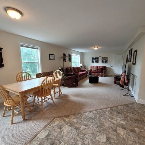 130 Spring St 202, Mansfield, MA 02048