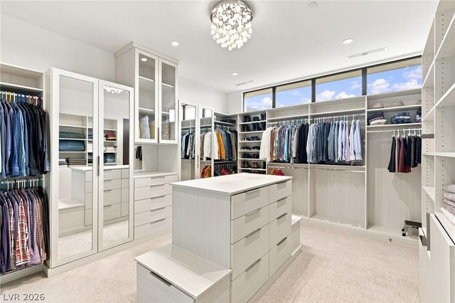 677 Overlook Rim Drive, Henderson, NV 89012