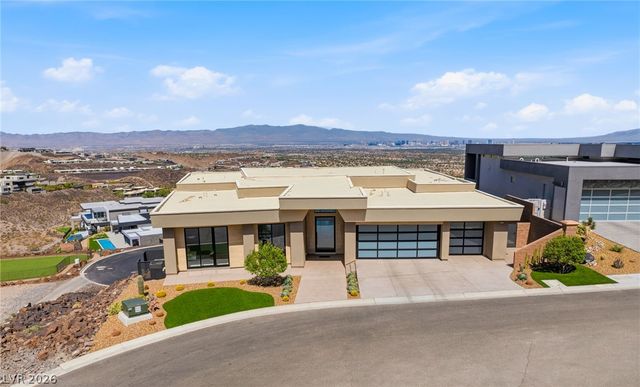 677 Overlook Rim Drive, Henderson, NV 89012