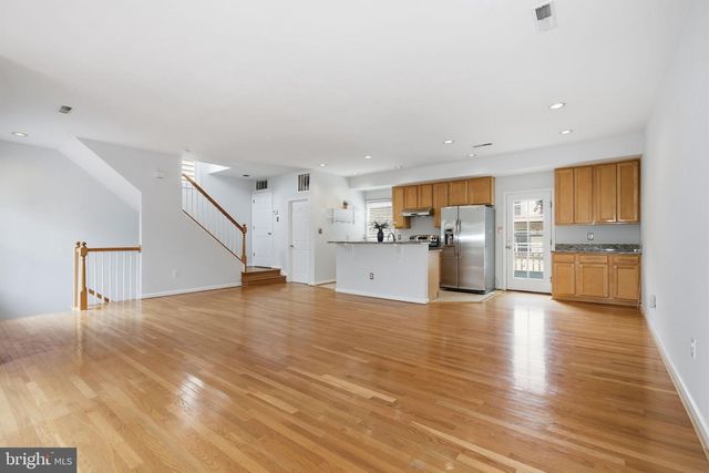 684 HEATHWALK MEWS, Gaithersburg, MD 20878