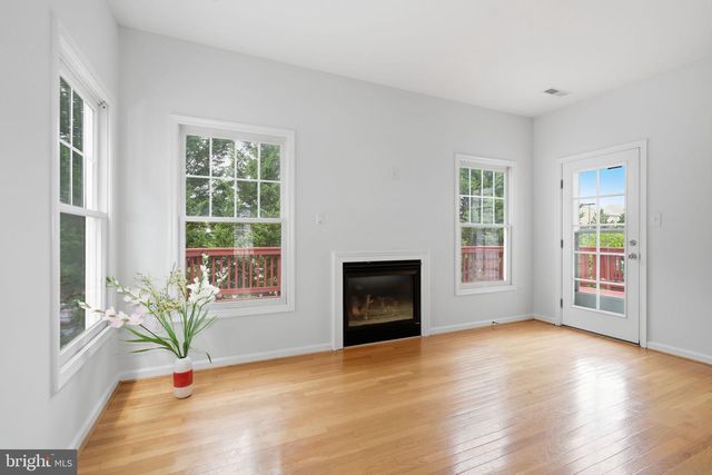 684 HEATHWALK MEWS, Gaithersburg, MD 20878