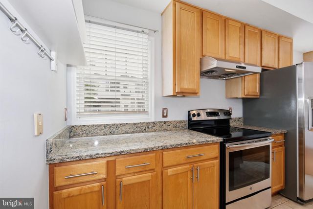 684 HEATHWALK MEWS, Gaithersburg, MD 20878