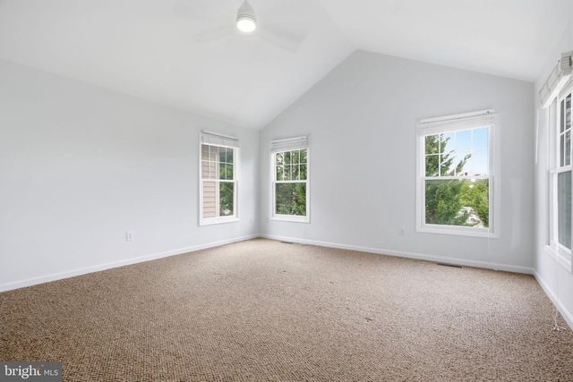 684 HEATHWALK MEWS, Gaithersburg, MD 20878