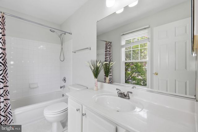 684 HEATHWALK MEWS, Gaithersburg, MD 20878