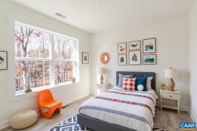 6366 LOUISA RD, Keswick, VA 22947