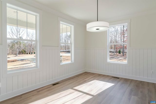 6366 LOUISA RD, Keswick, VA 22947
