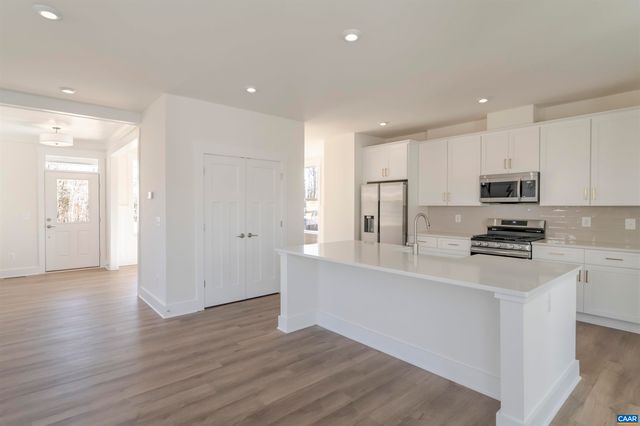 6366 LOUISA RD, Keswick, VA 22947