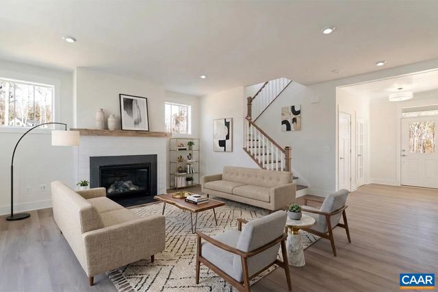 6366 LOUISA RD, Keswick, VA 22947