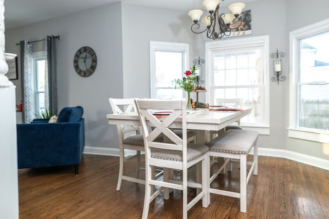 371 S Madison Street, Oswego, IL 60543