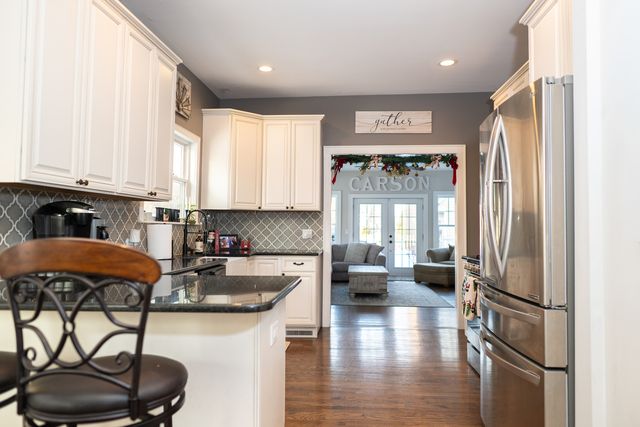 371 S Madison Street, Oswego, IL 60543