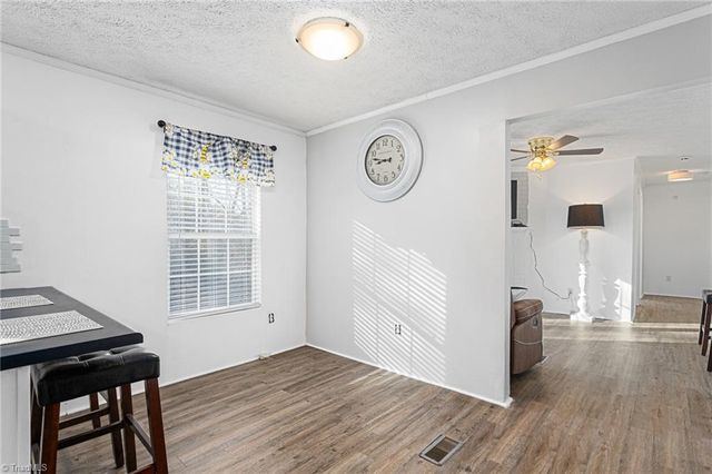 410 W Old Glencoe Road, Burlington, NC 27217