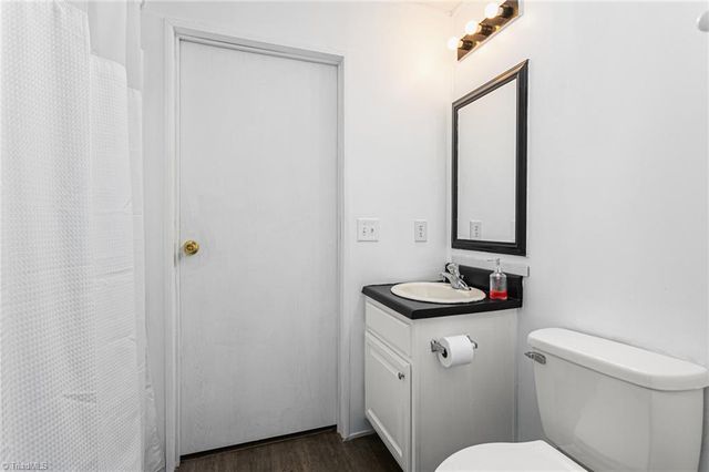 410 W Old Glencoe Road, Burlington, NC 27217