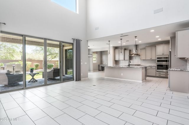 27201 N 71ST Lane, Peoria, AZ 85383