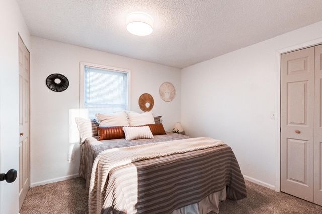 5703 Monticello Avenue, Portage City, MI 49024